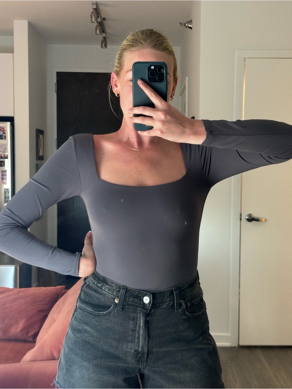 Aritzia Babaton Slate Gray Square-Neck Long Sleeve Bodysuit
